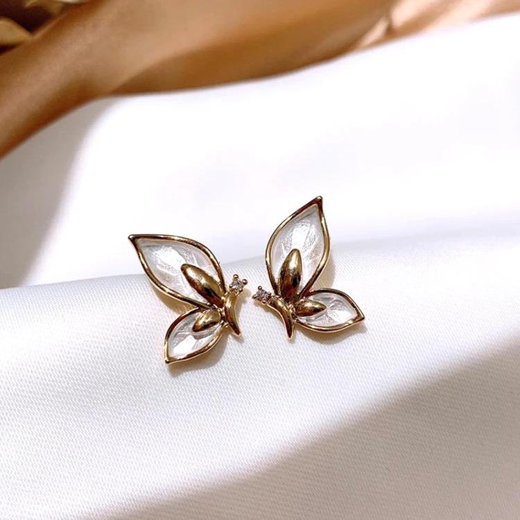 In the Land of Butterflies - Korean Earrings - Image 3