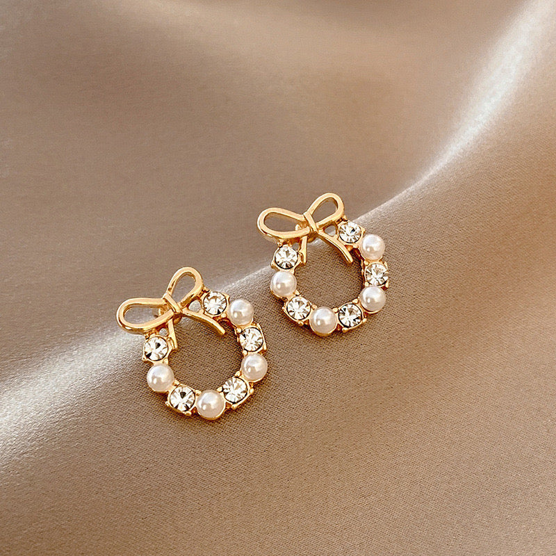 Korean Pearl-fect Bow & Pearl Earrings - Image 5